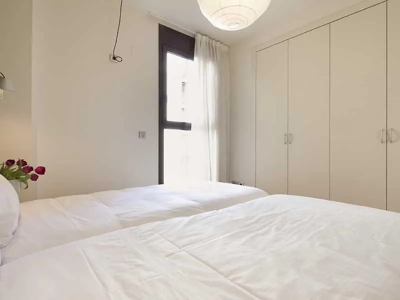 Inside Barcelona Apartments Mercat